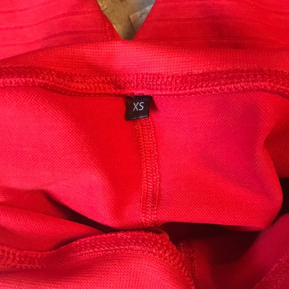 Alphalete R6 in red - Picture 2 of 4